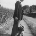Jos b-1922 (with dog)